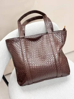 کیف دستی و دوشی مستر کوالیتی وارداتی در چهار رنگ